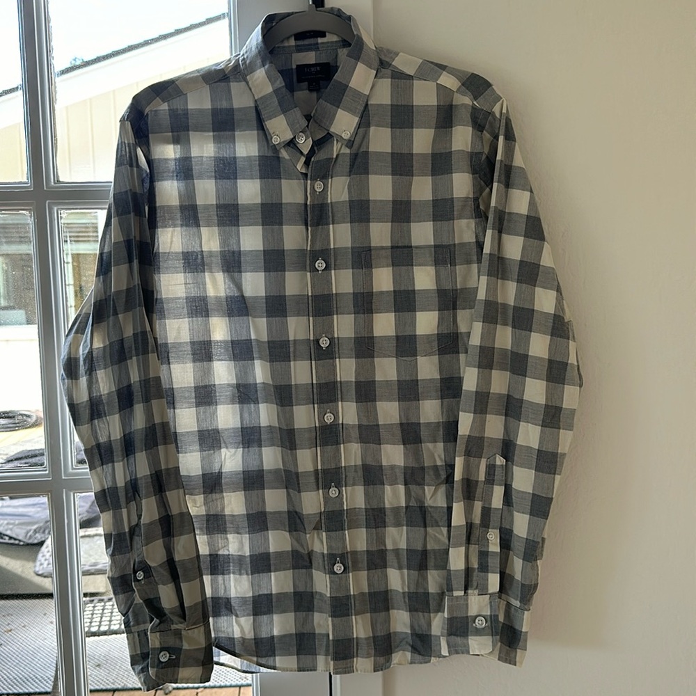 J Crew slim button up men’s shirt, medium